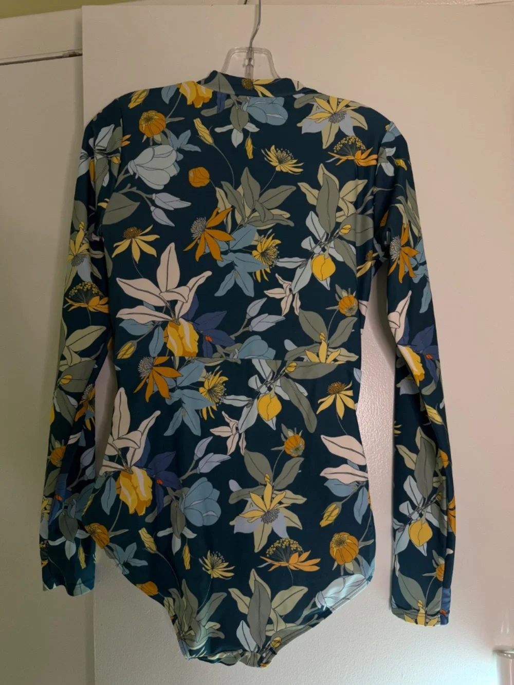 AXESEA Floral Long Sleeve One Piece Rash Guard Swimsuit Women's Size 12 UPF -